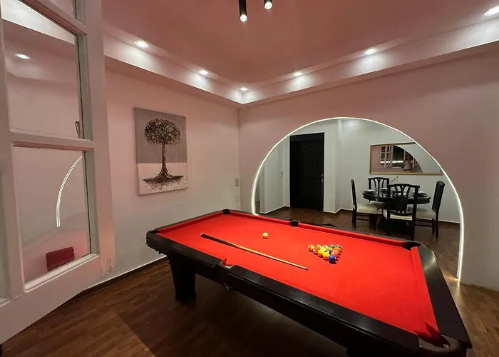 2 - Bedroom Apartment In The Heart Of Zamalek Visits Allowed