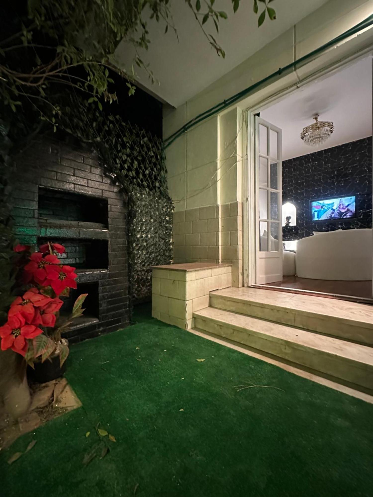 2 - Bedroom In The Heart Of Zamalek Visits Allowed Cairo