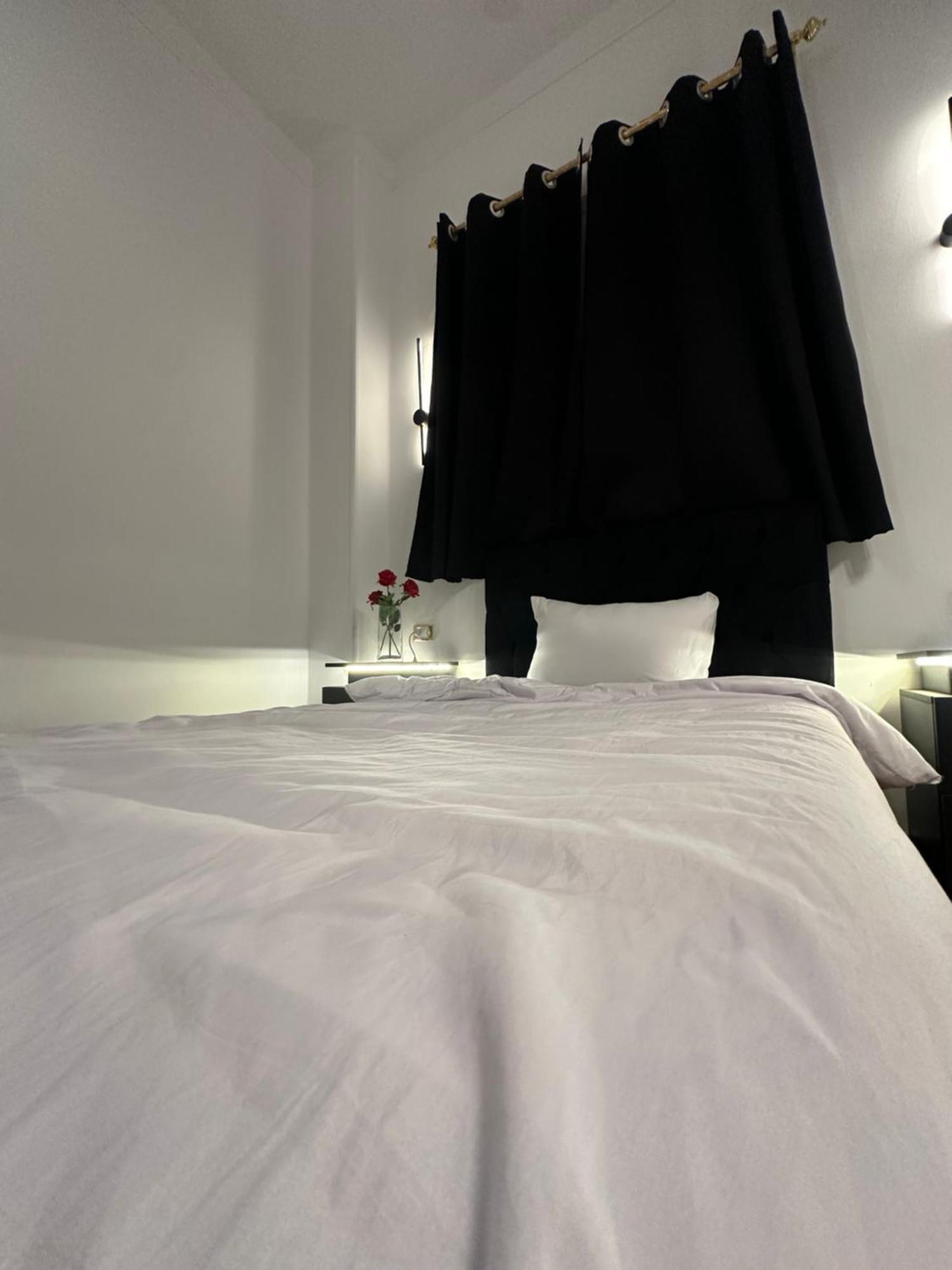 2 - Bedroom In The Heart Of Zamalek Visits Allowed Apartment