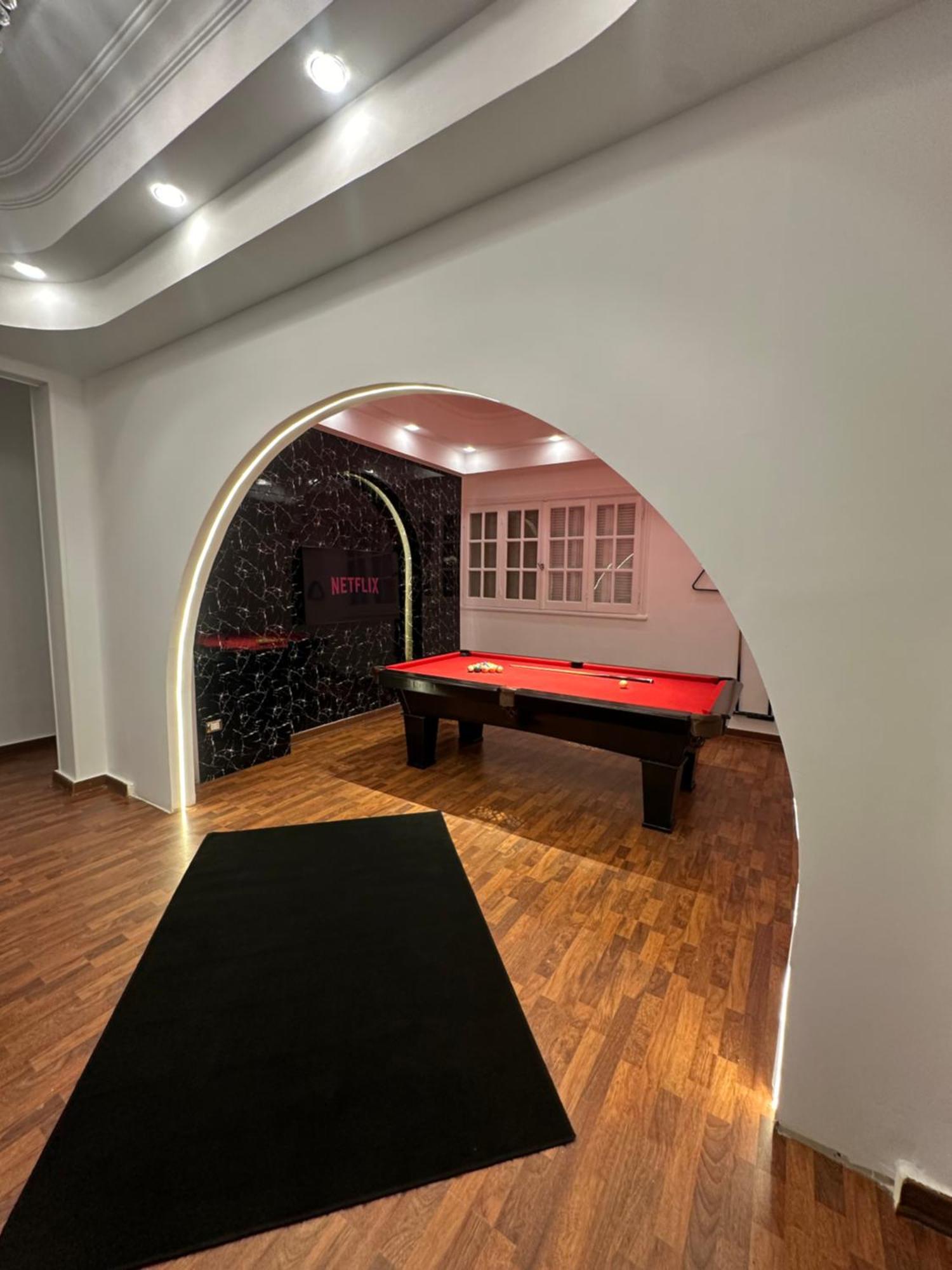 2 - Bedroom In The Heart Of Zamalek Visits Allowed Apartment